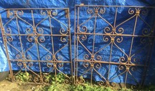 2 Alte Fenstergitter Balkongitter Rankgitter Zaun Element GITTER Handgeschmiedet