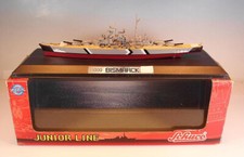 Schuco 1/1000 Bismarck Deutsches Schlachtschiff WWII OVP #457