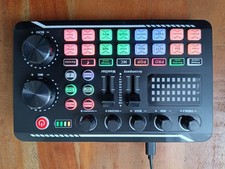 Professioneller Audio-Mixer