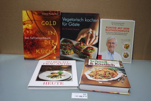 Fünf kochbücher und - und, rezepte