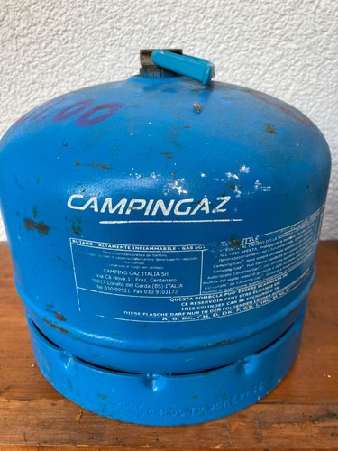 Gasflasche mit deckel 8kg - gasflasche, deckel,