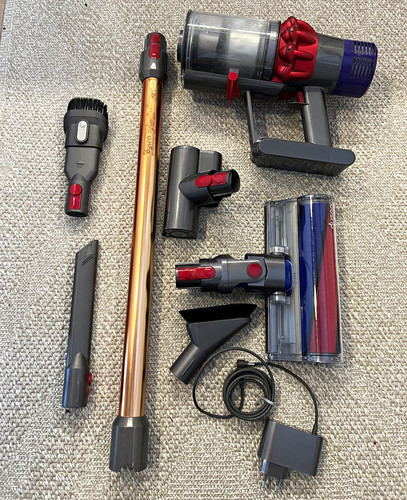 Dyson cyclone v10 akku - dyson,