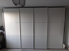 PAX ähnlicher Schrank mit