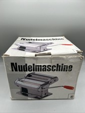 Pasta Maker. Nudelmaschine