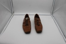 AirStep Schuhe hellbraun und mit weißen Streifen Gr.39 #A0575