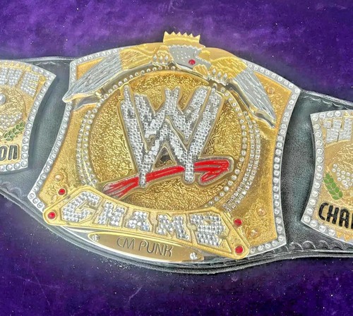 World heavyweight wrestling - heavyweight,