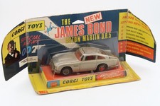 CORGI TOYS 270 *  THE NEW ASTON MARTIN DB5  * JAMES BOND * GOLDFINGER * 1:43