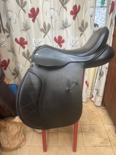 Black country medium - black, 17,5"
