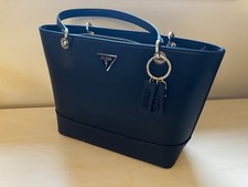 GUESS Handtasche Damen Schwarz neuwertig