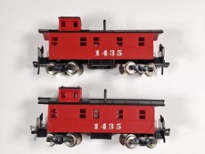 2x FLEISCHMANN H0 US Waggons 1435 Caboose Güterzugbegleitwagen
