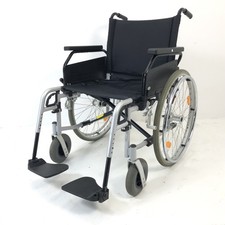 Drive Rotec Rollstuhl Sitzbr. 52 cm Faltrollstuhl Reha Steckachsen 125 kg K5756