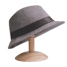Hutständer aus Holz