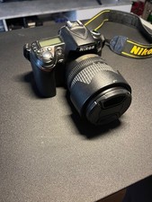 Nikon D90 DSLR + 18-105mm