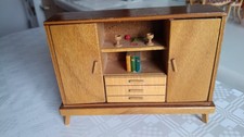 Puppenstube Wohnzimmerschrank