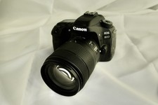 Canon EOS 80D DSLR Kamera -