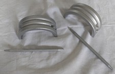 Schöne silberne Raffhalter