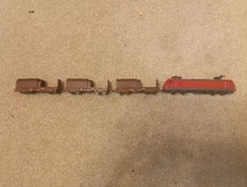 Siku Zug 1662 mit Güterwagen