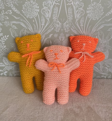 Handgestricktes spielzeug 3er - spielzeug,