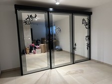 Kleiderschrank Schwarz mit