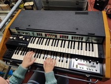 Farfisa Professional 110 Combo Orgel Synthesizer Keyboard 