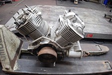 90'S YAMAHA VIRAGO XV ENGINE