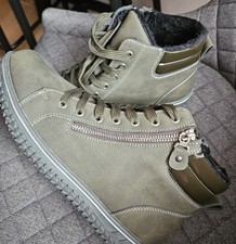 Nagelneue Khaki BOOTS in Gr 39,zum Schnürren Und Mit REISVERSCHLUSS,GEFÜTTERT