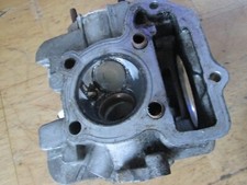 YAMAHA XC125  Beluga   Zylinderkopf  Zerlegt