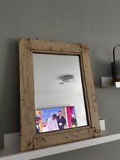 Handgemachter Spiegel aus altem Fensterrahmen