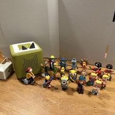 Tonie-Box Grün mit Ladekabel und 18 Figuren