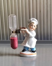 Hotel-Page Eieruhr handbemalte Keramikfigur Pfeffer & Salz um 1920 Salt'n Pepper