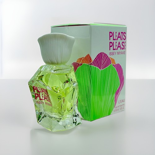 Issey miyake pleats - pleats, please