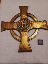 Keltisches Kreuz geschnitzt