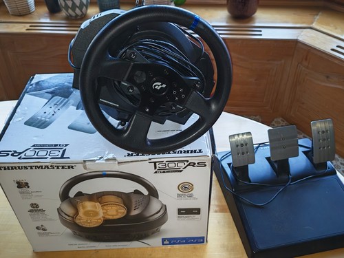 Thrustmaster t300 gt - thrustmaster,