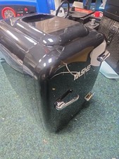 Yashe 4L Mini Kühlschrank für Hautpflege - 6 Dosen kleiner Kühlschrank, 110V AC/12V DC, schwarz