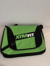 Xtrafit Sporttasche Grün/Schwarz Trainingstasche UNBENUTZT