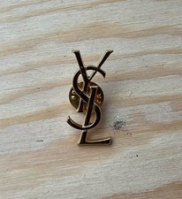 Wunderschöne Pin’s Yves