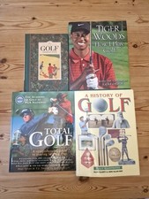 Auswahl an Golfbüchern alle