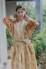 Reine Seide Beige-Grün Kimono