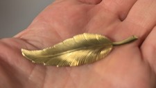 750er Gold Brosche Blatt Natur Floral Gelbgold 3,3 Gramm 18 Karat