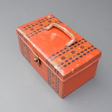 Bahlsen Blechdose, um 1911, "Picknick-Koffer" mit Verschluss und Henkel