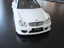 Kyosho 1:18 Mercedes-Benz CLK