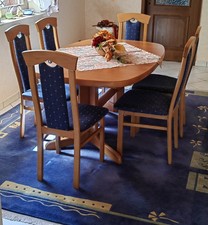 Ausziehbarer Esszimmertisch mit 6 Stühlen und Einlegeboden