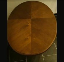 Echter HOLZTISCH , EDEL