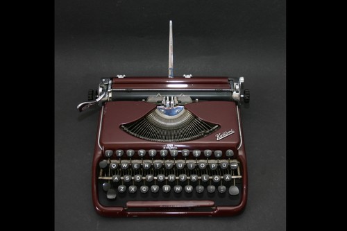 Ddr typewriter groma kolibri - ddr,