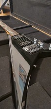 Jackson RR3 Rhoads (Japan) E-Gitarre + Gator Hardcase