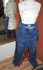 SHEEGO Flickenjeans mit Elasthan Gr. XXXL Hosenbeine  ausgefranzt getragen