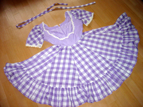 Square dance dirndl - square, stil