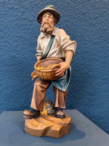 Geschnitzte holzfigur bauer - ,,