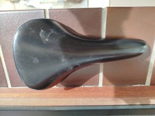 Fahrradsattel made in Itali schwarz sportlich vintage fahrrad einzelteil