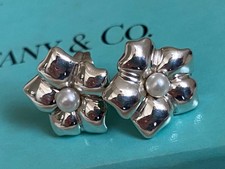 TIFFANY & Co. Perlen Blume